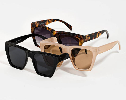 Tres Chic Sunglasses (Tortoise and Black)